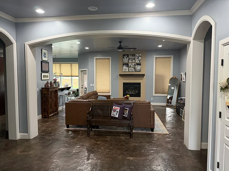 319 Taylam Rd — Photo 17