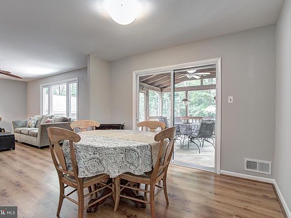 4th image of 5004 Red Fox Dr