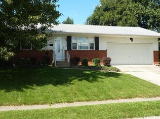 913 Adams Ave, Newark, OH 43055