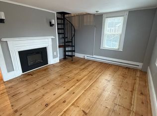 10 High St #3, Exeter, NH 03833