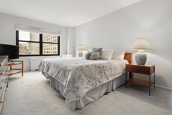 Sold by Keller Williams Hudson Valley Realty | media 11