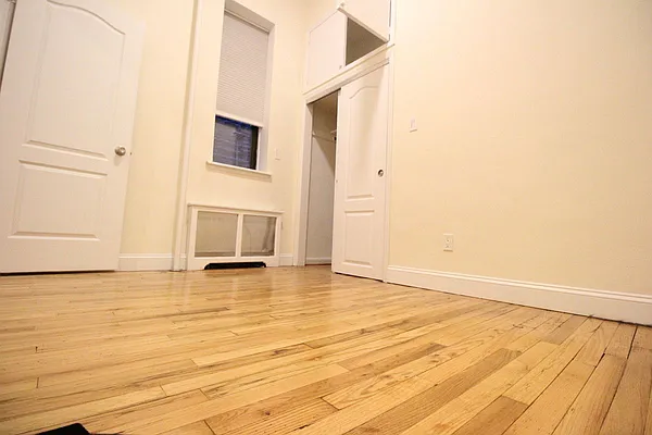 Rented by Luxor Homes & Investment Realty | media 9