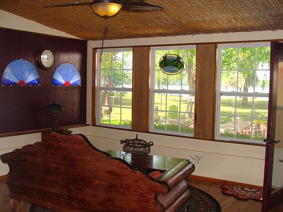 2nd image of 2722 Stapleton Dr