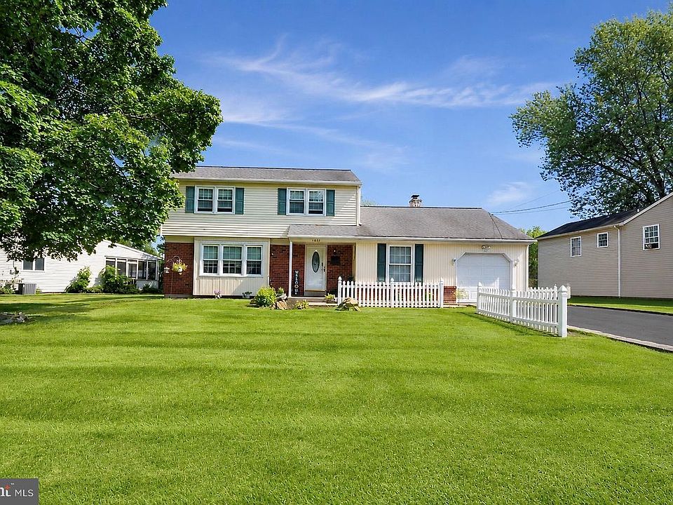 1st image of 1091 Log College Dr