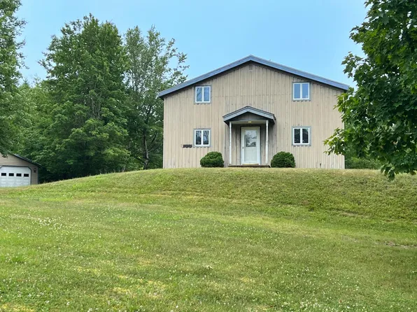 45 Dixie Road, Lubec, ME 04652