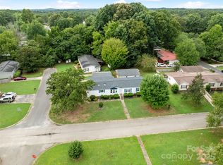 5909 Lake Valley Rd, Clover, SC 29710