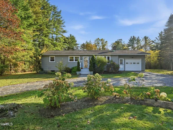 284 Housatonic St, Lenox, MA 01240