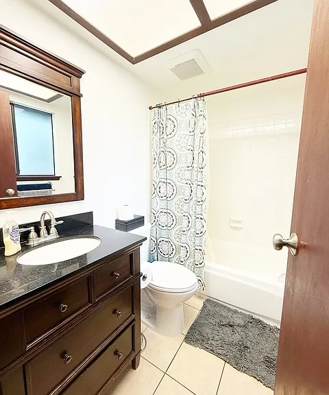 710 Parkway Ct NE — Photo 30