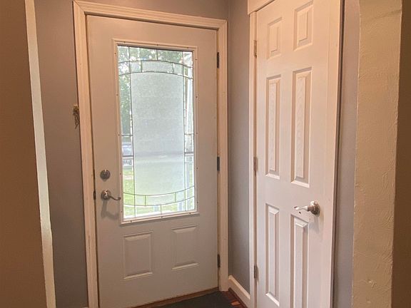 5th image of 118 Kent St