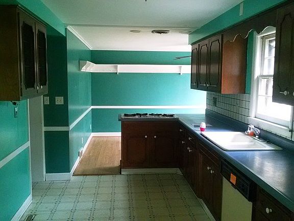 5th image of 418 S Rockford Ave