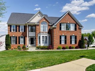 47464 Meadow Ridge Ct, Sterling, VA 20165