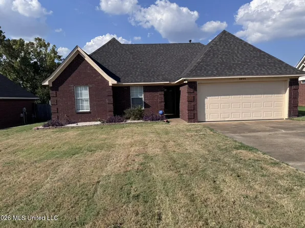 1844 Thomas St, Horn Lake, MS 38637