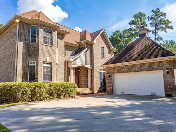 411 Riverbirch Dr, Vass, NC 28394