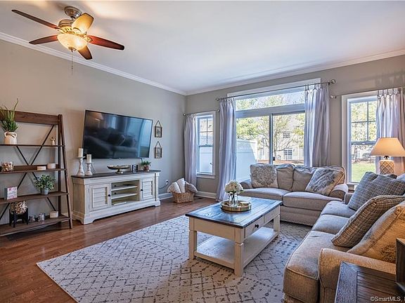 4th image of 86 Park Place Cir #86