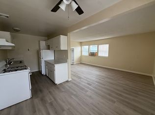 914 W Romneya Dr APT 4, Anaheim, CA 92801