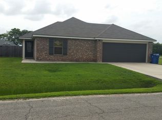 225 Stoneburg Dr, Duson, LA 70529