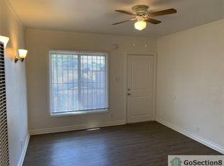 525 W 84th St, Los Angeles, CA 90044