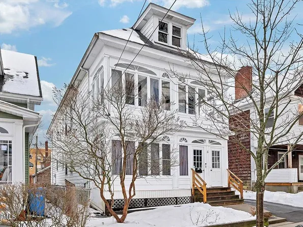 6 W Erie St #2, Albany, NY 12208