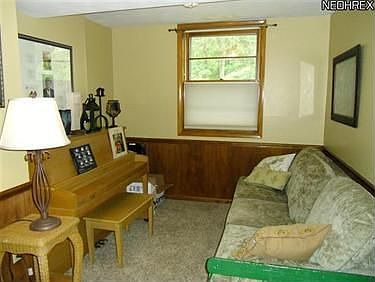 3rd image of 745 E Paige Ave