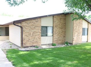 706 Heritage Dr, Brookings, SD 57006