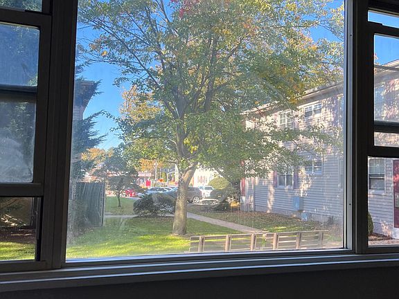 5th image of 324 Post Ave APT 7
