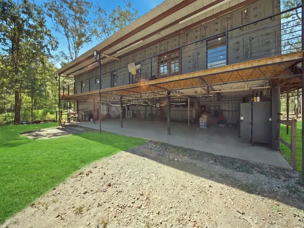1958 County Road 638, Dayton, TX 77535