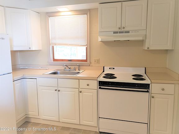 4th image of 114 S Valley Ave APT 5