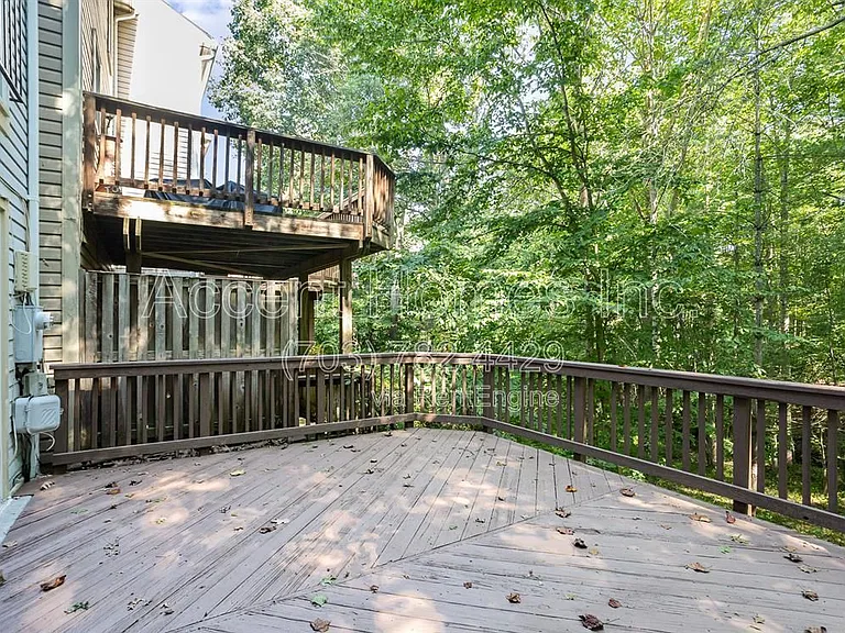 7461 Ridge Oak Ct — Photo 35
