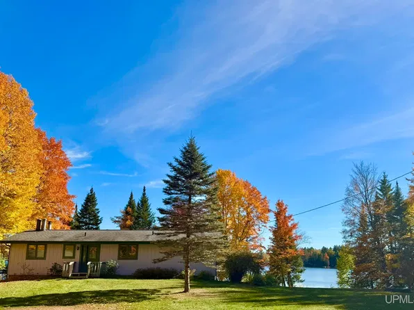 N12790 Sawyer Lake Rd, Channing, MI 49815