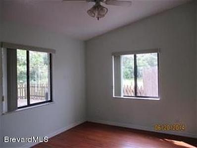 4th image of 925 Lundy Dr