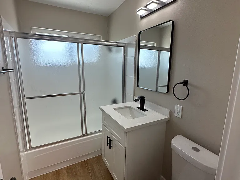 7930 Telegraph Rd — Photo 2