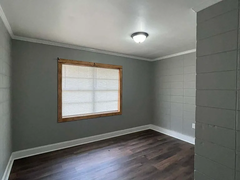 113 Lakeview Dr — Photo 8