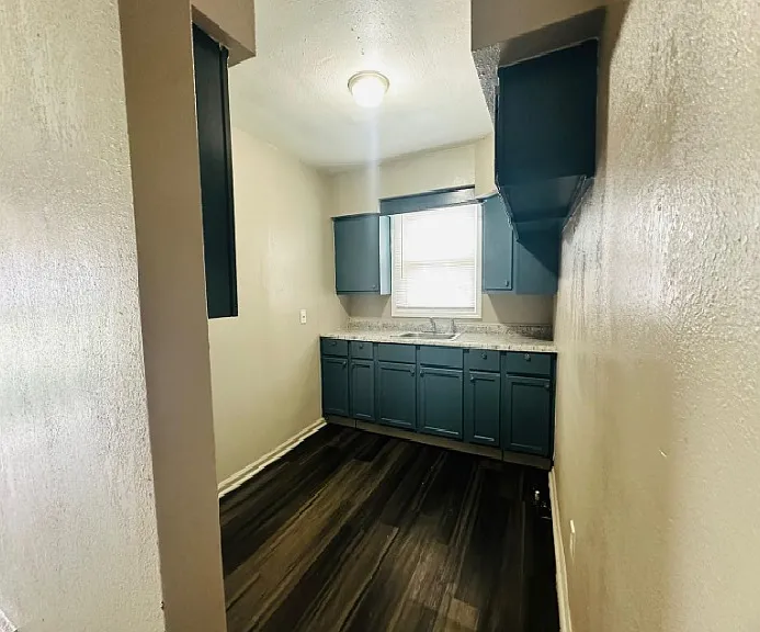 19170 Joann Ave — Photo 3