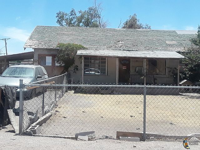2nd image of 851 W El Dorado Ave