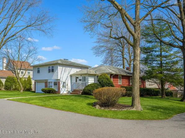 35 Shawnee Street image 5 of 24