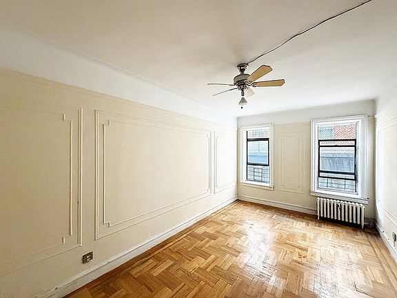 2nd image of 2940 Ocean Ave APT A11