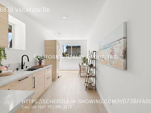 4th image of 28830 Vacation Dr