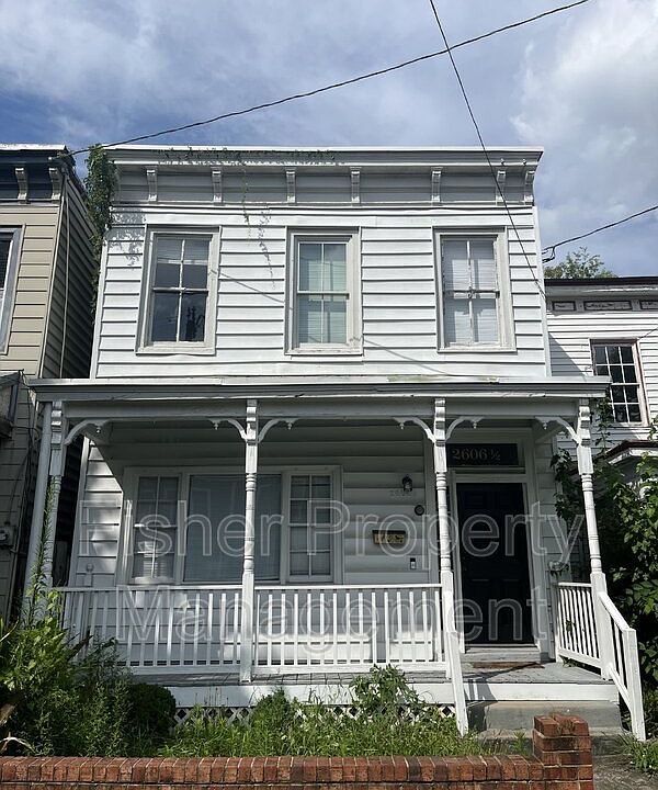 1st image of 2606 1/2 Q St