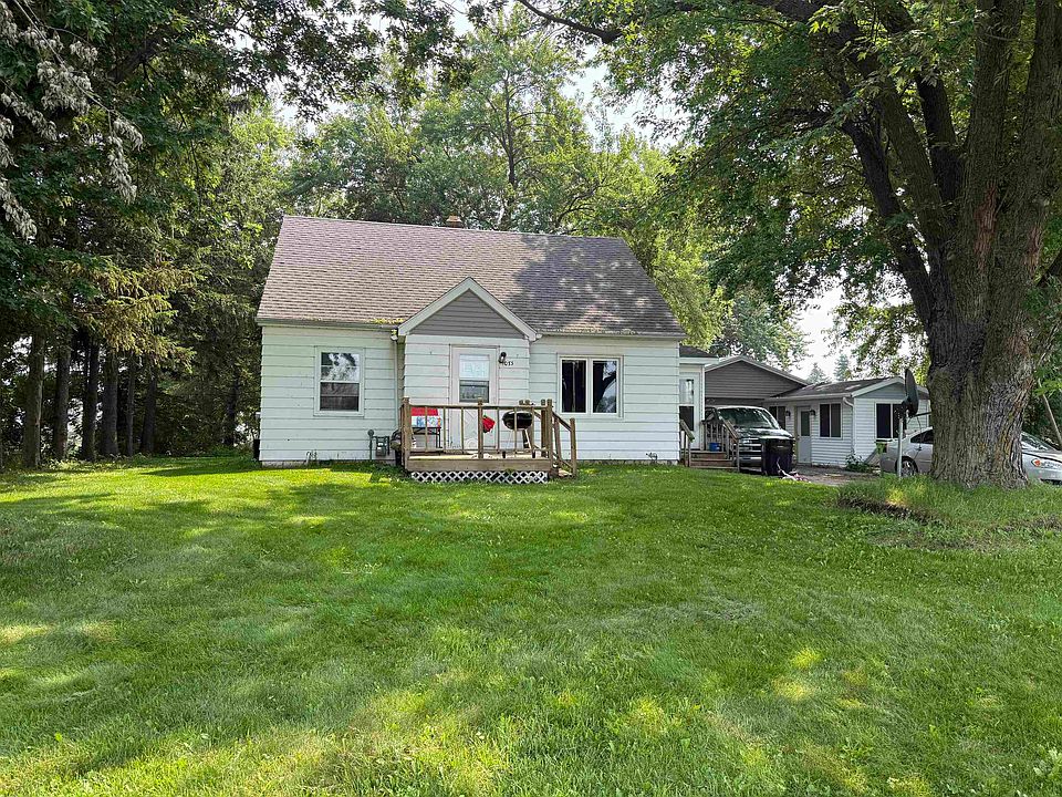 1st image of 1073 Phillips Rd