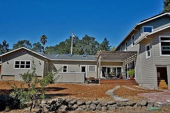 108 Crest Ave — Photo 23