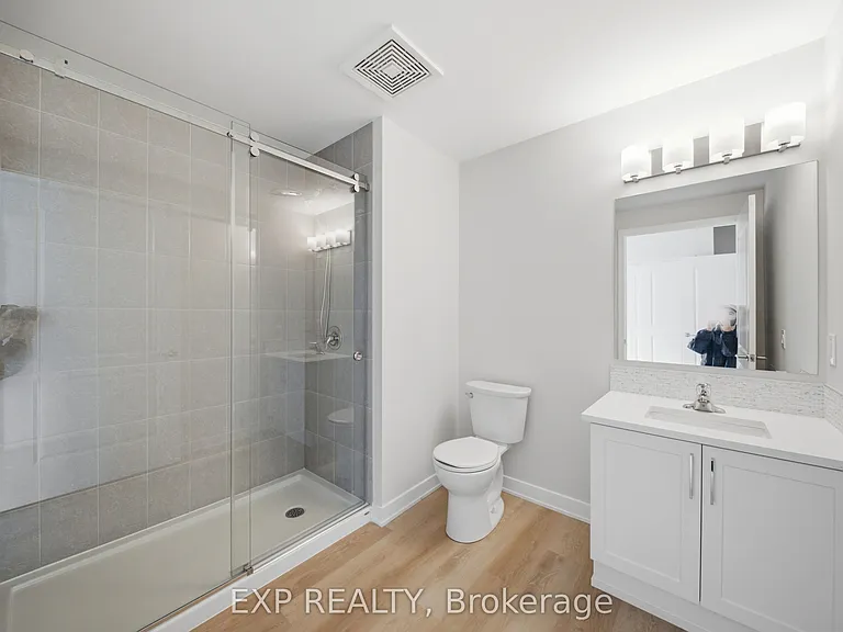 2370 Tenth Line Rd #201 — Photo 10