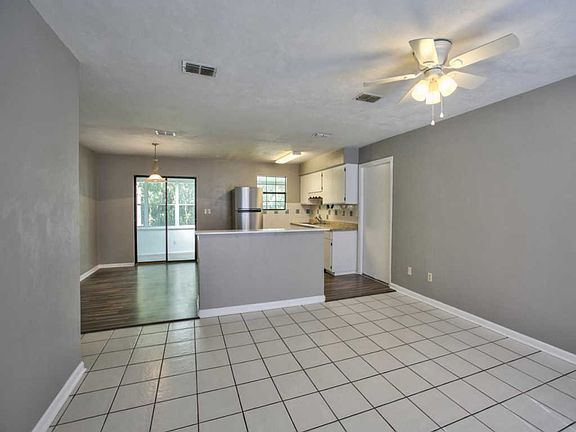 3rd image of 7278 Kidd Dr