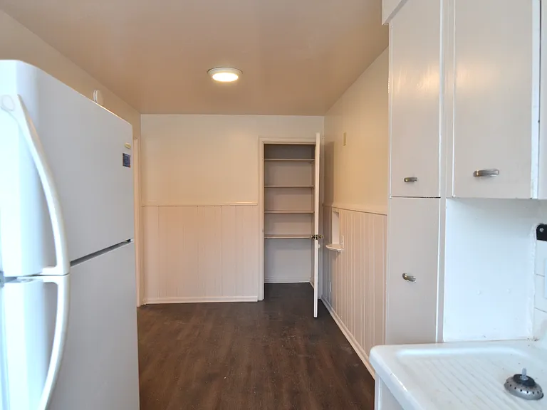7260 Reading Rd #1 — Photo 7
