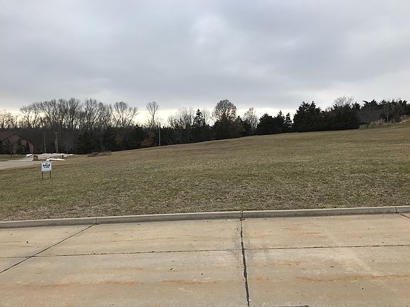 View of 207 Pheasant Run