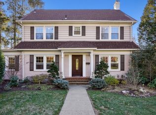 2 Overlook Ter, Short Hills, NJ 07078