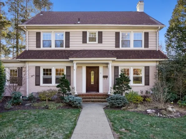 2 Overlook Ter, Millburn Twp., NJ 07078