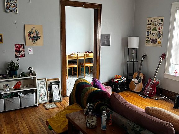 5th image of 12228 Clifton Blvd APT 21