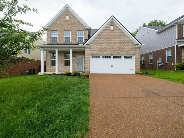 704 Bench Ln, Mount Juliet, TN 37122
