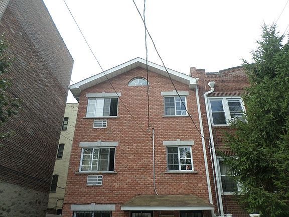 2nd image of 766 E 224th St