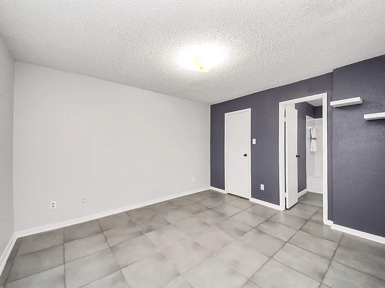 2750 Holly Hall St #911 — Photo 23